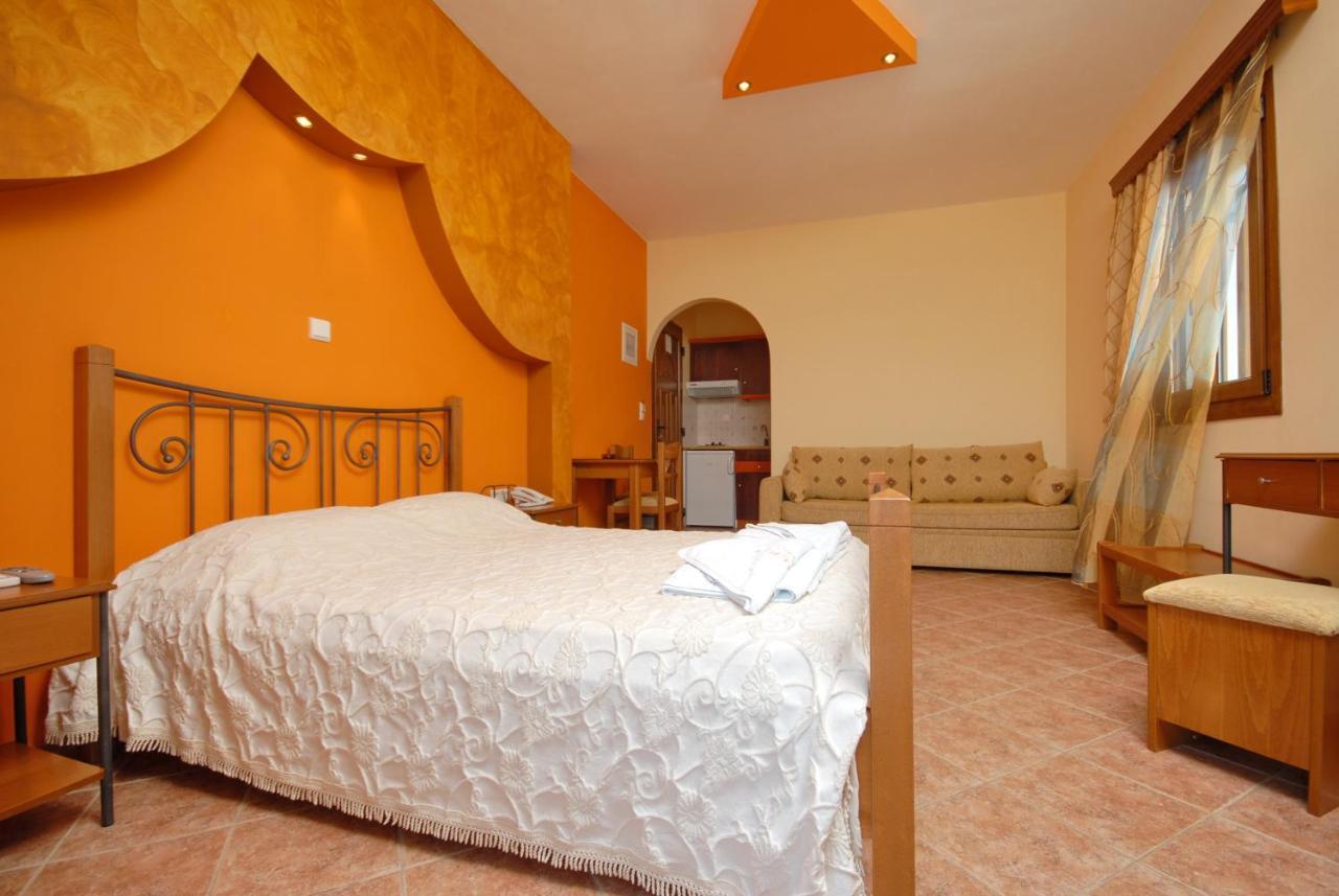 סטלידה Golden Sun Hotel חדר תמונה